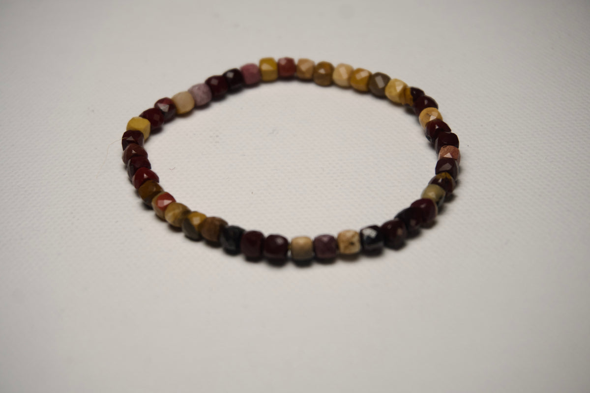 100% Natural Mookaite Jasper Faceted Stretch Bracelet