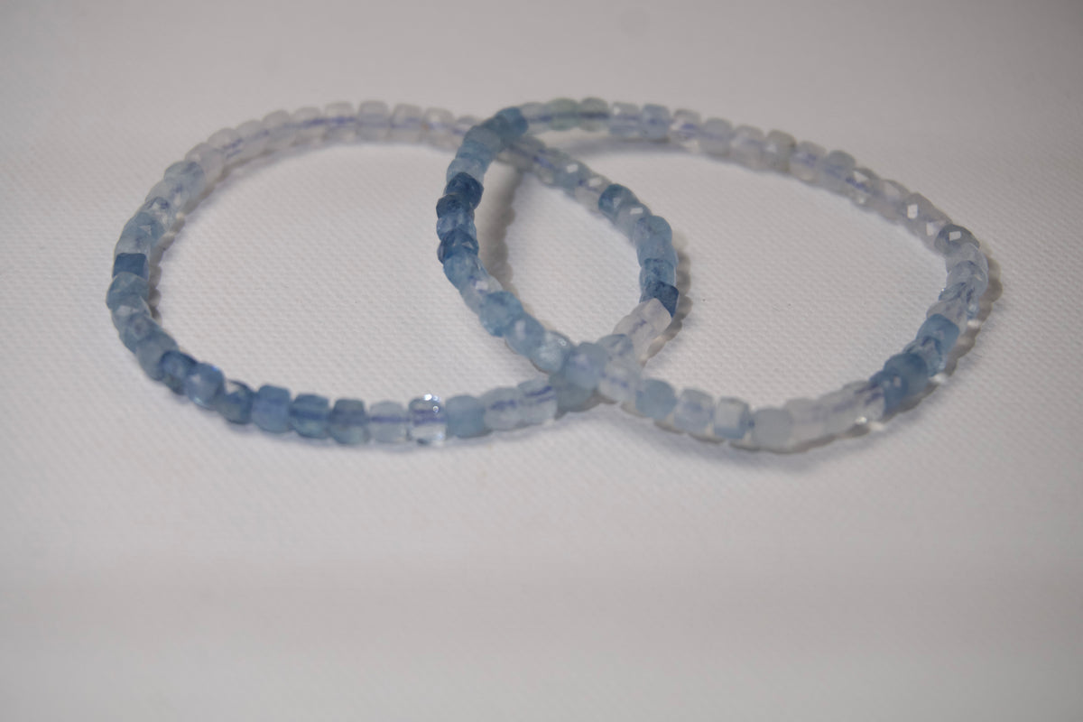 100% Natural Aquamarine Faceted Gemstone Stretch Bracelet – Blue Cube Bead Crystal Bracelet | 1 Piece | Senzai Gems