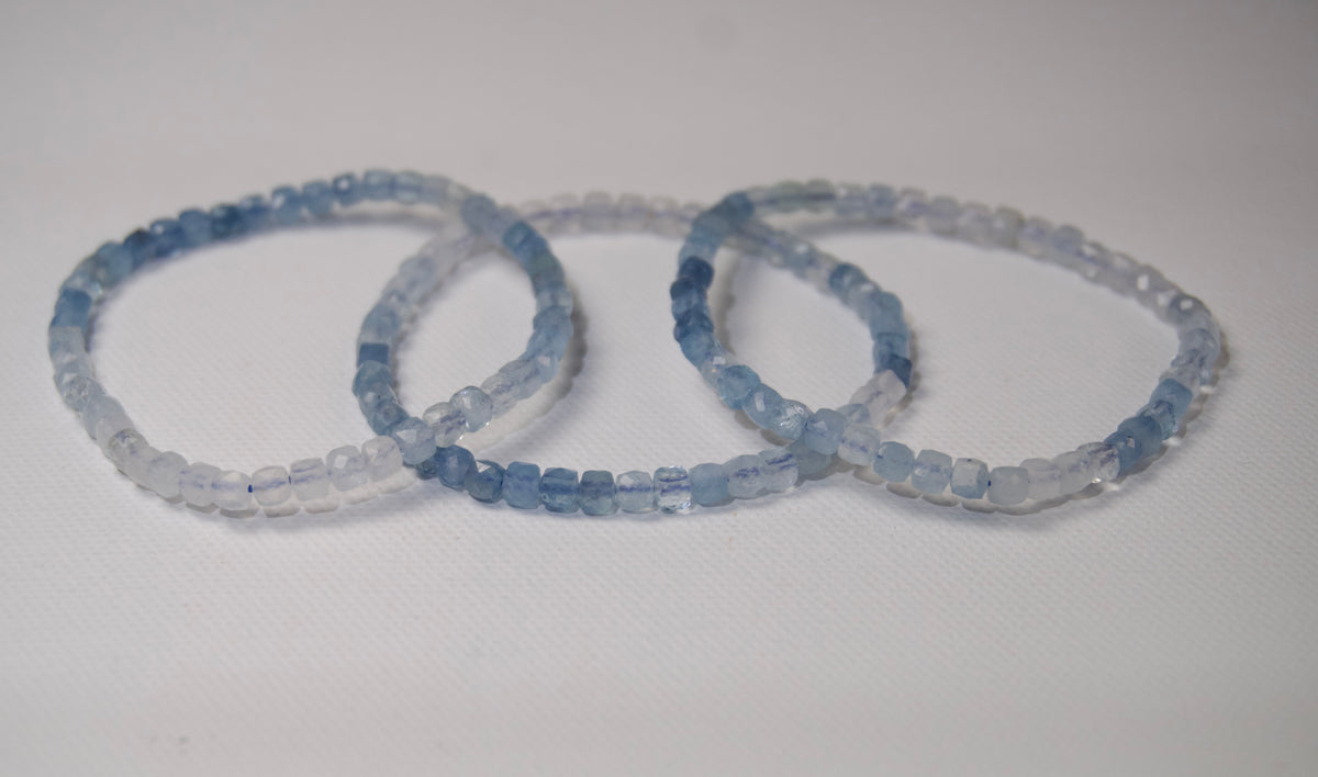 100% Natural Aquamarine Faceted Gemstone Stretch Bracelet – Blue Cube Bead Crystal Bracelet | 1 Piece | Senzai Gems